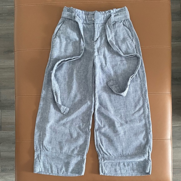 Banana Republic Blake Crop Blue Mid Rise Wide Leg Pants. - Picture 3 of 9